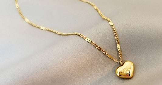 Are Gold Necklaces for Women Worth Buying in 2026?