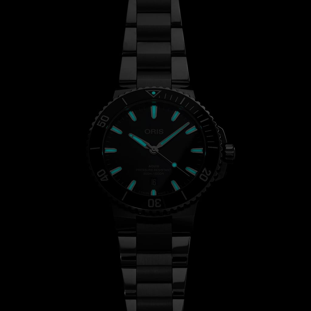 Oris Aquis Date Automatic Watch 01 733 7789 4154-07 8 23 04PEB