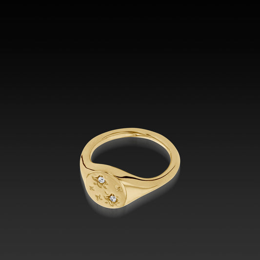 Yellow Gold Signet Ring with Diamonds