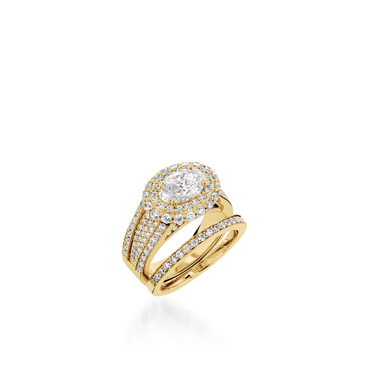 Lavish Yellow Gold Engagement Ring