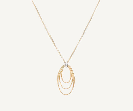 Pendant necklace with diamond elements