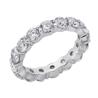 This Band is available in 14K White Gold. There are a total of 21 stones. There are Round with a total carat weight of 2.1 set in a setting.