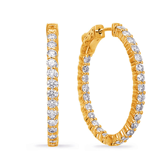 This Earring is available in 14K Yellow Gold. There are a total of 34 stones. There are Rounds with a total carat weight of 1.97 set in a Prong Set setting.