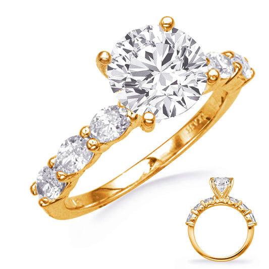 This Engagement Ring is available in 14K Yellow Gold. There are a total of 6 stones. There are Oval with a total carat weight of 0.86 set in a setting.