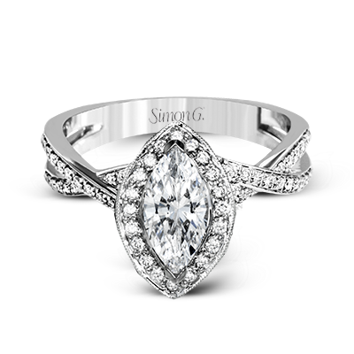 engagement-ring-in-18k-gold-with-diamonds