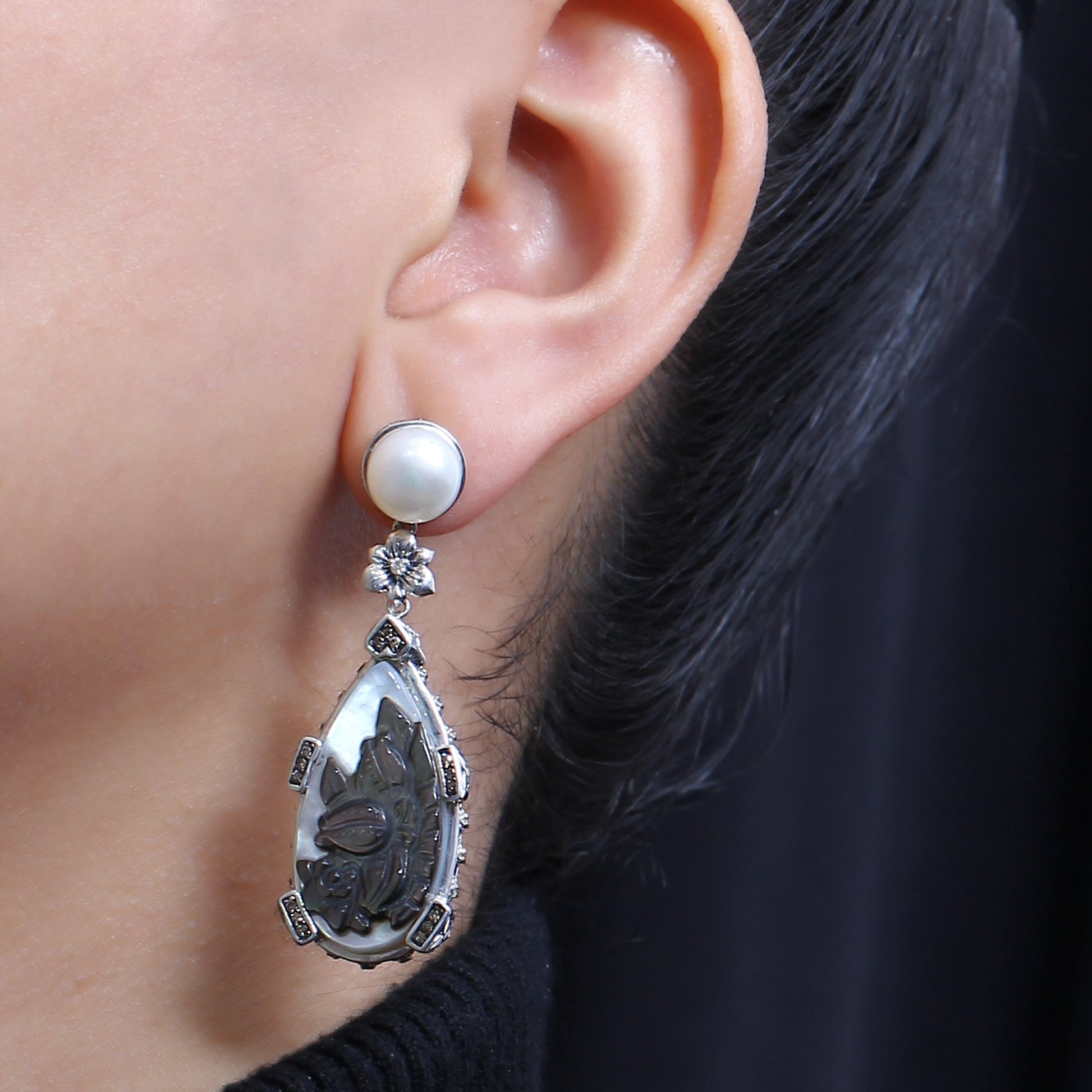 carventurous-white-pearl-carved-mother-of-pearl-earrings-with-champagne-diamonds-in-sterling-silver