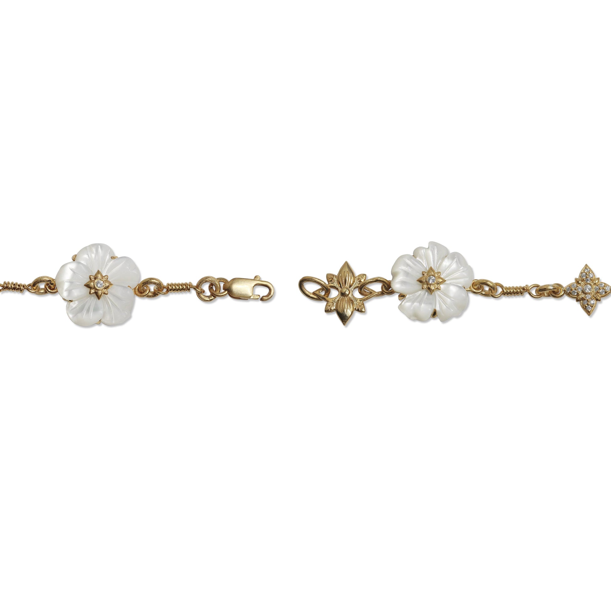 colorbloom-14mm-white-mother-of-pearl-flower-and-white-diamond-0-35ct-bracelet-in-18k-gold