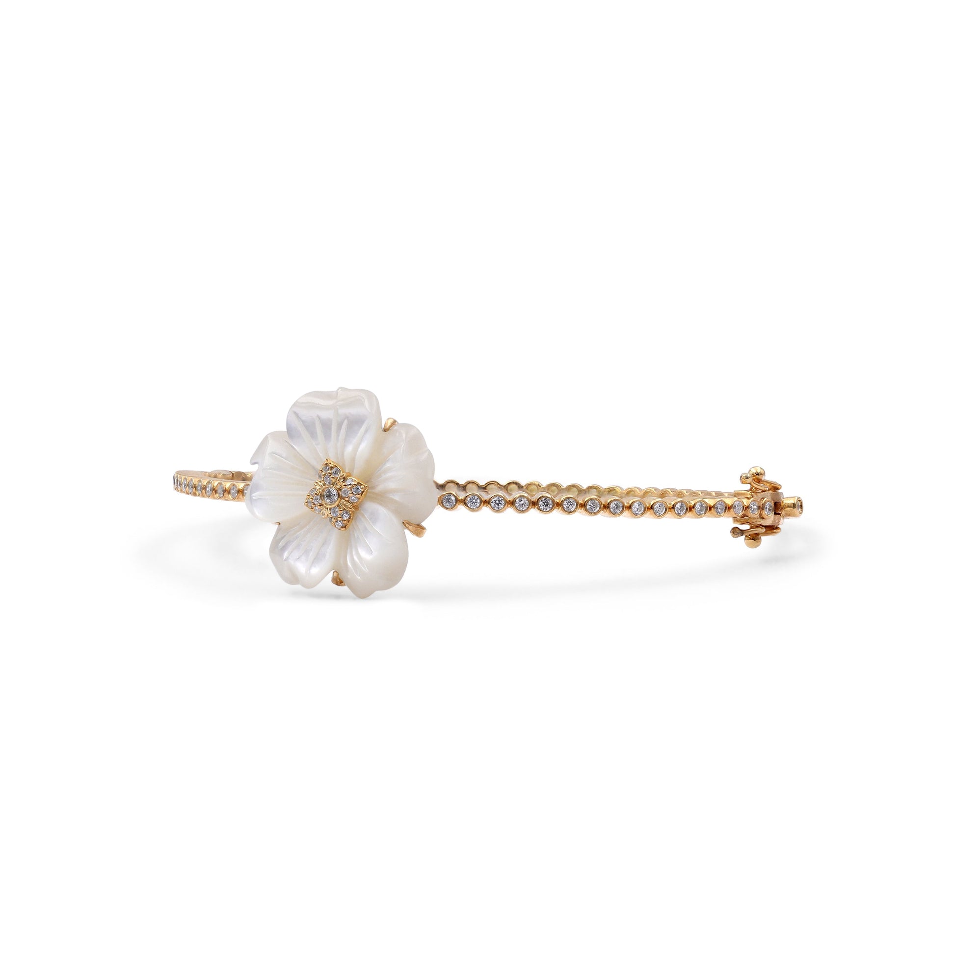 colorbloom-22mm-white-mother-of-pearl-flower-and-white-diamond-0-45ct-bangle-in-18k-gold