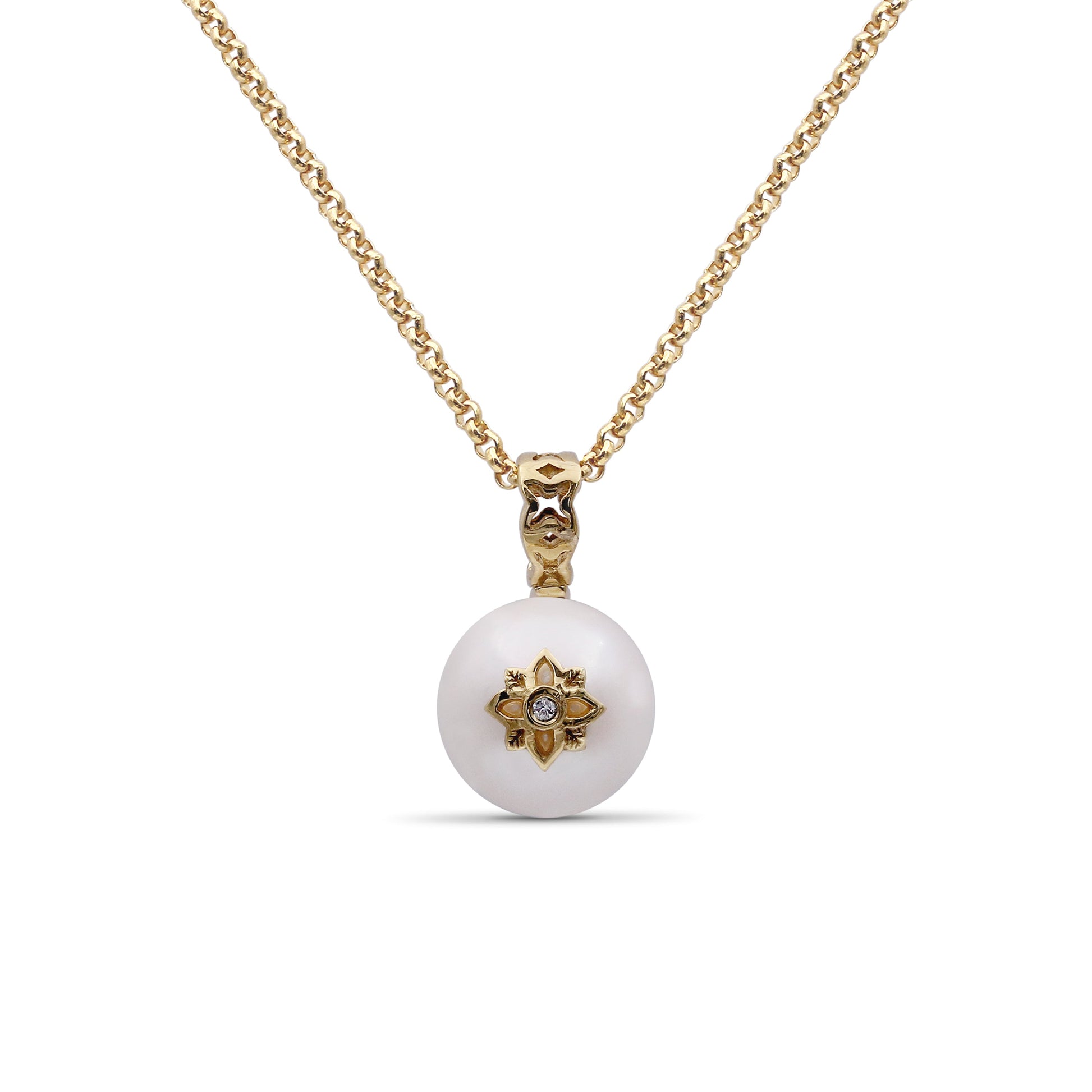 pearlicious-10mm-white-pearl-and-white-diamond-pendant-in-18k-gold