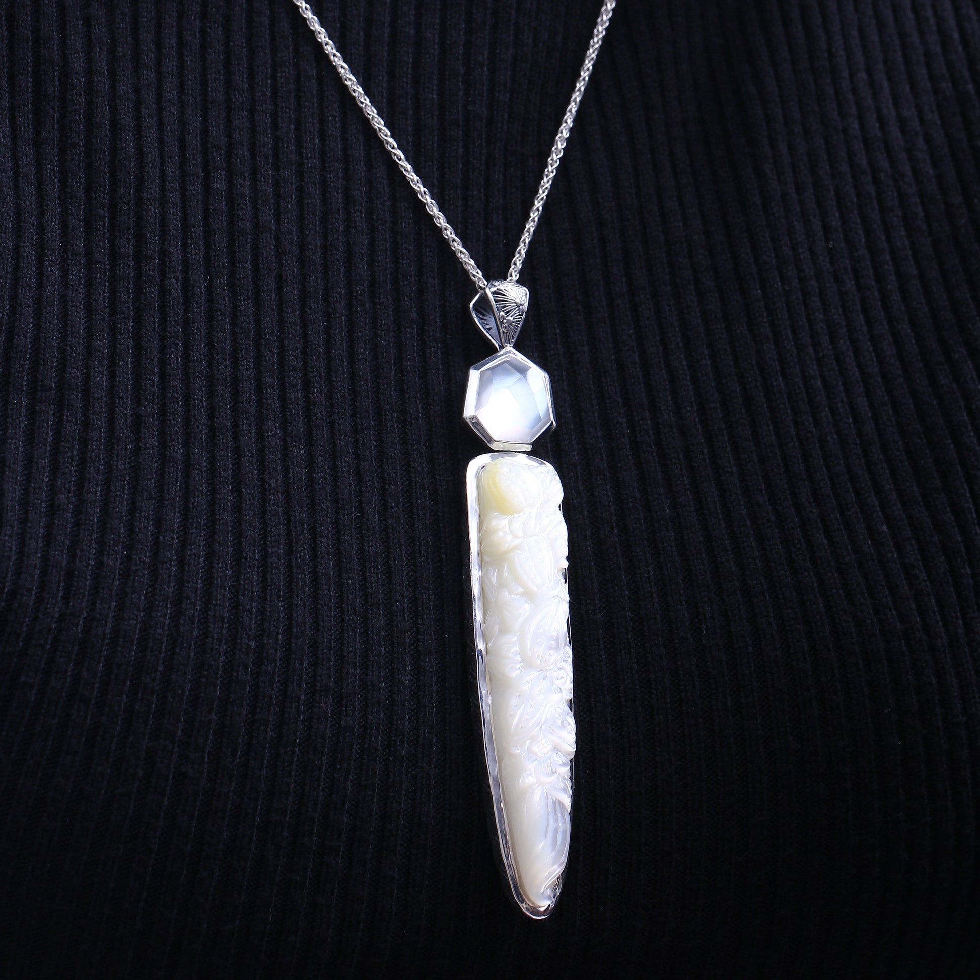 carventurous-53-70ct-hand-carved-mother-of-pearl-and-faceted-natural-quartz-pendant-in-sterling-silver