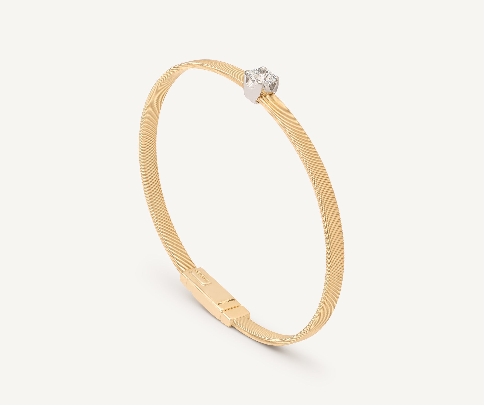 18K Yellow Gold Coil Bangle Bracelet With Cushion-Cut Diamond