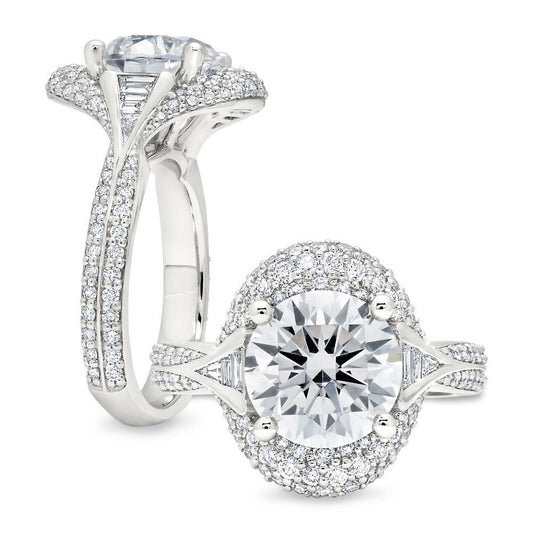 Peter Storm A soft oval halo for your round diamond WSM378_4DiaW WSM378_4DiaW