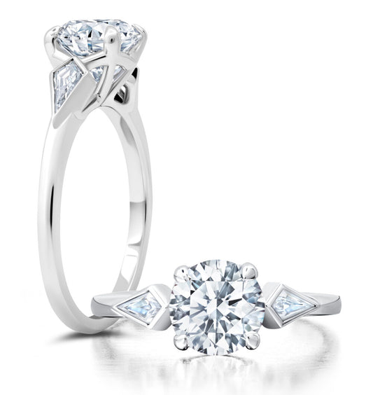 Peter Storm Peter adds a modern flair to this trapezoid three stone ring WSM591_4DiaW  WSM591_4DiaW