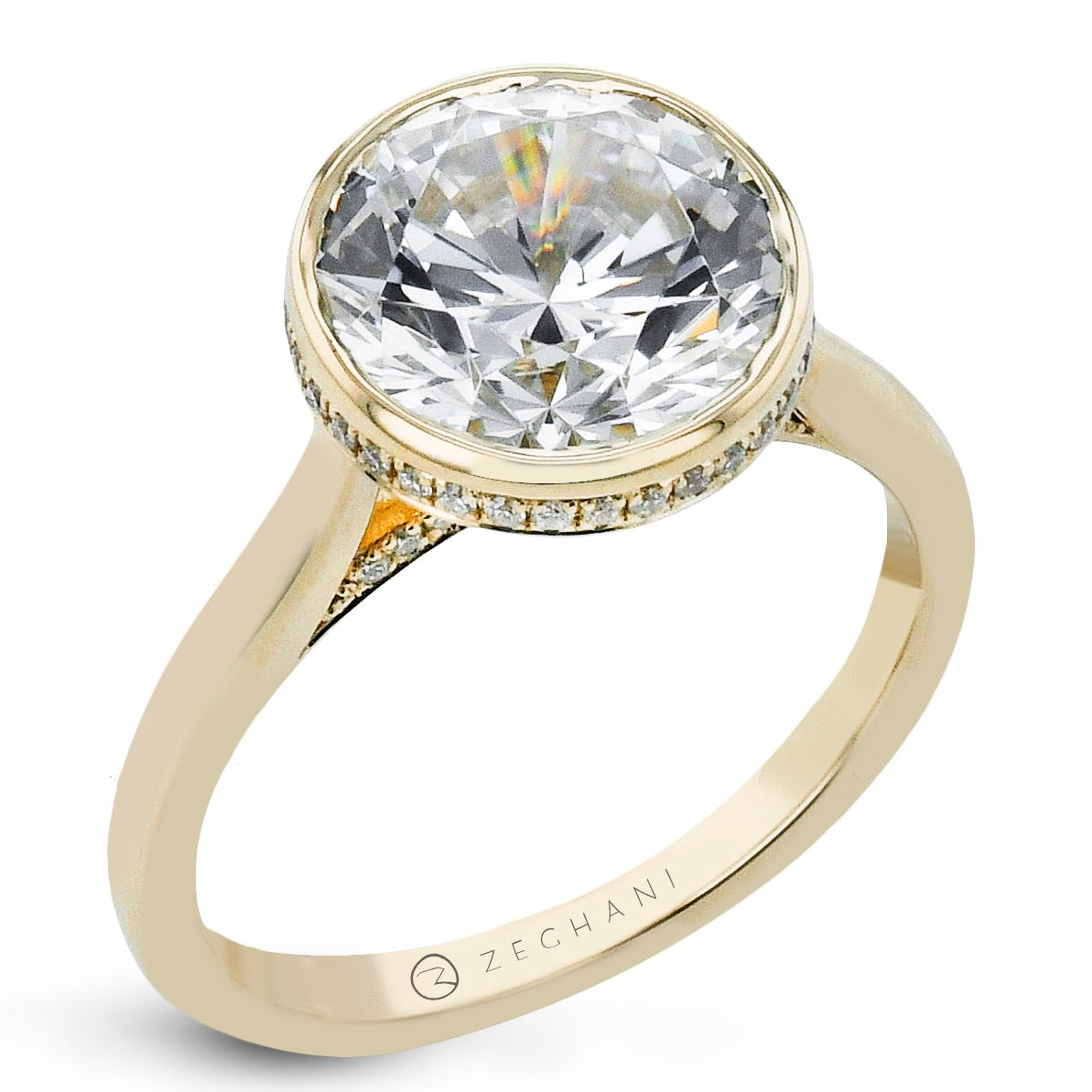 bezel-engagement-ring-in-gold-with-diamonds ZR2605