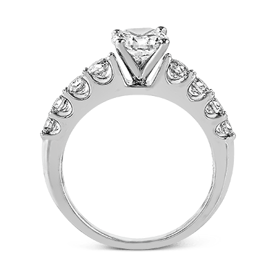 engagement-ring-in-14k-gold-with-diamonds ZR984