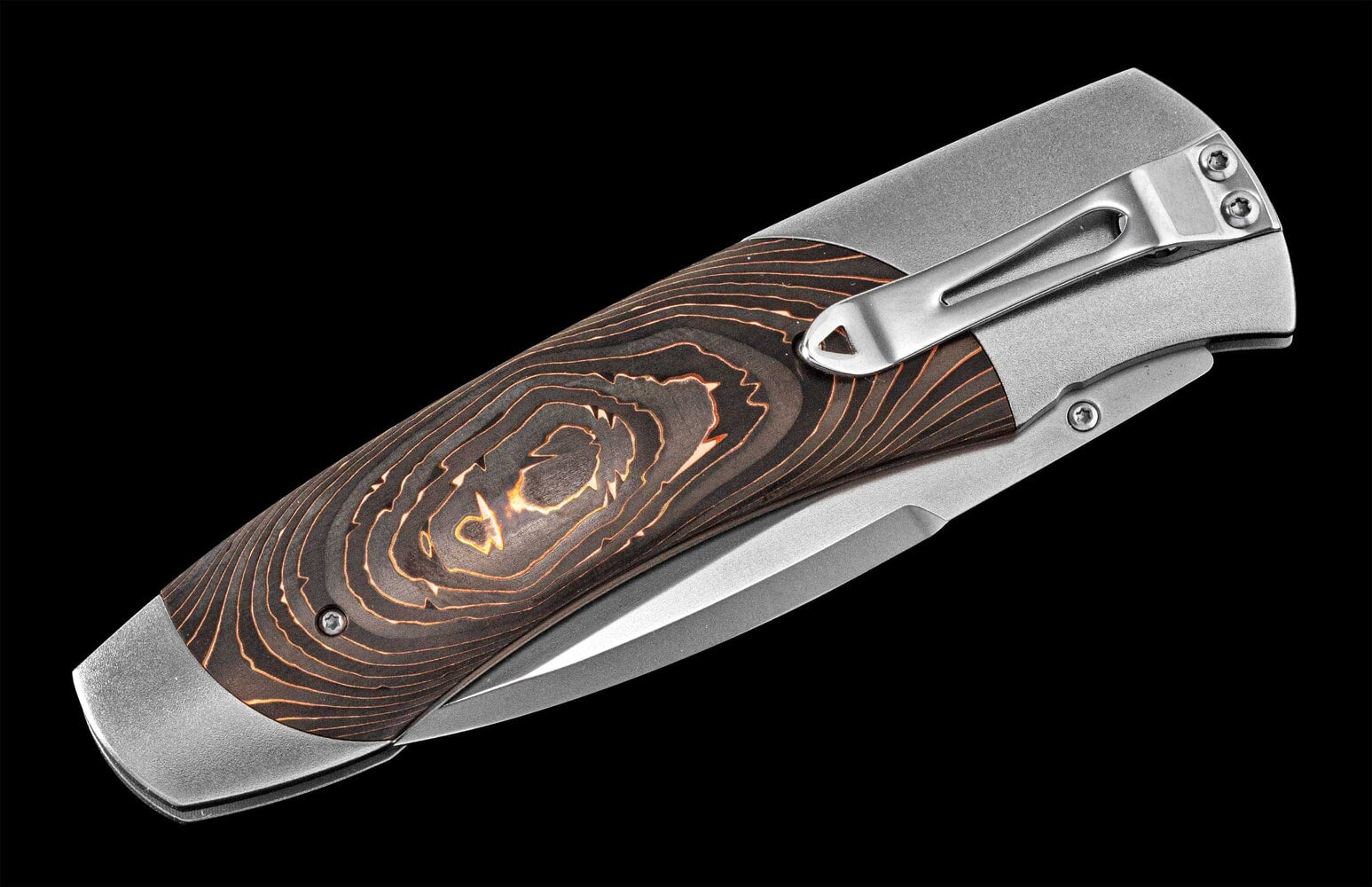 William Henry Titanium pocketknife with stainless blade and carbon fiber A300-6