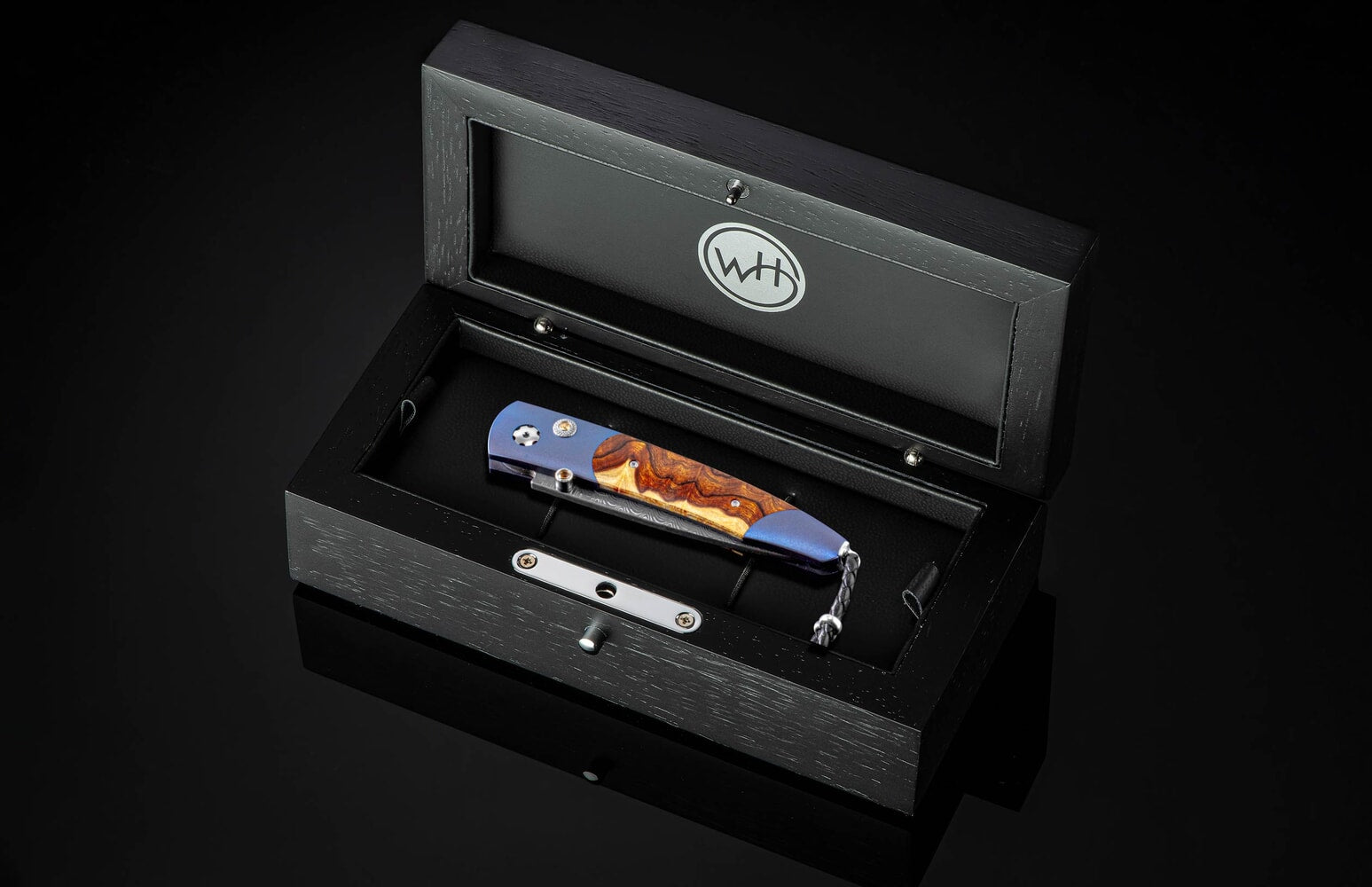 William Henry Titanium pocket knife inlaid with desert ironwood B10 DESERT BLUES