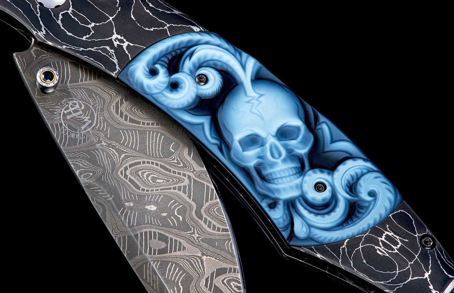 William Henry Pocketknife featuring etched damascus, carved banded agate, and damascus blade B12 BELFRY