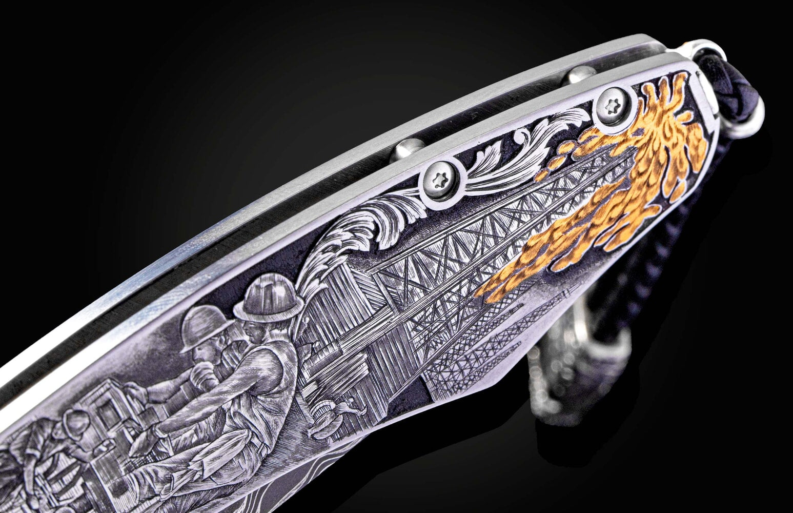 William Henry Hand-engraved handles, hand-forged Damascus blade B12 BLACK GOLD IV