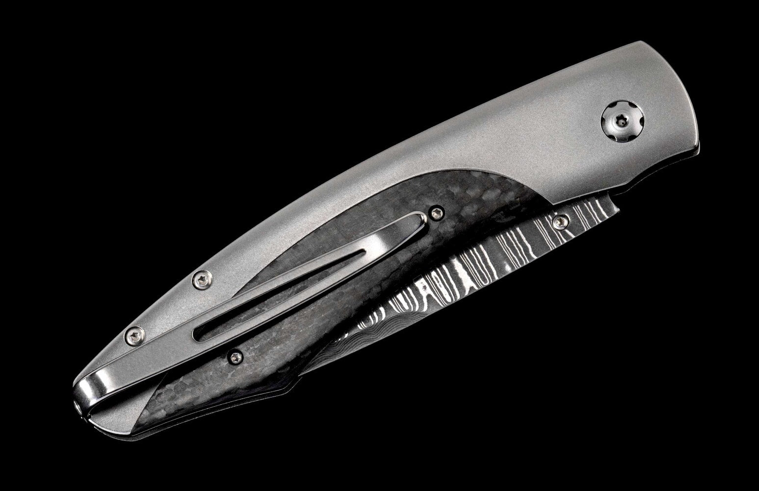 William Henry Titanium pocketknife with carbon fiber and 'wave' damascus blade B12 VEGA