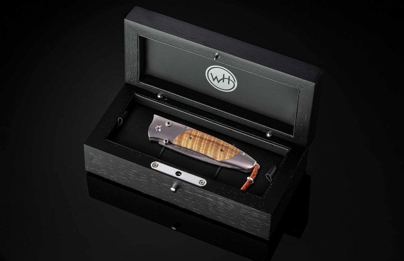 William Henry Titanium pocketknife with Koa wood and 'wave' damascus blade B30 KOA