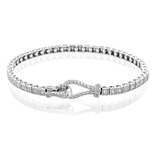 Buckle Bracelet in 18k Gold with Diamonds