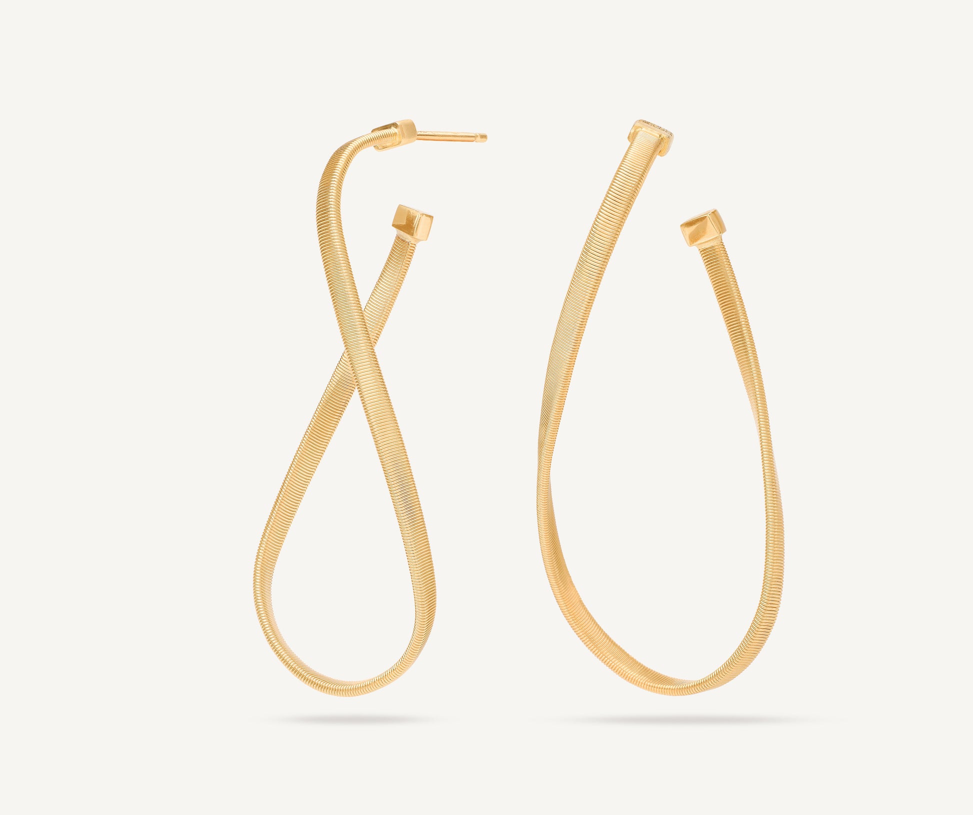 18kt yellow gold twisted irregular hoop earrings, medium