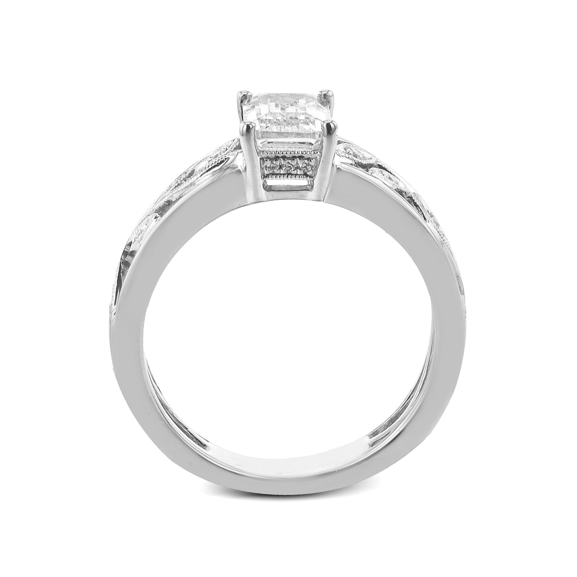 emerald-cut-engagement-ring-in-18k-gold-with-diamonds