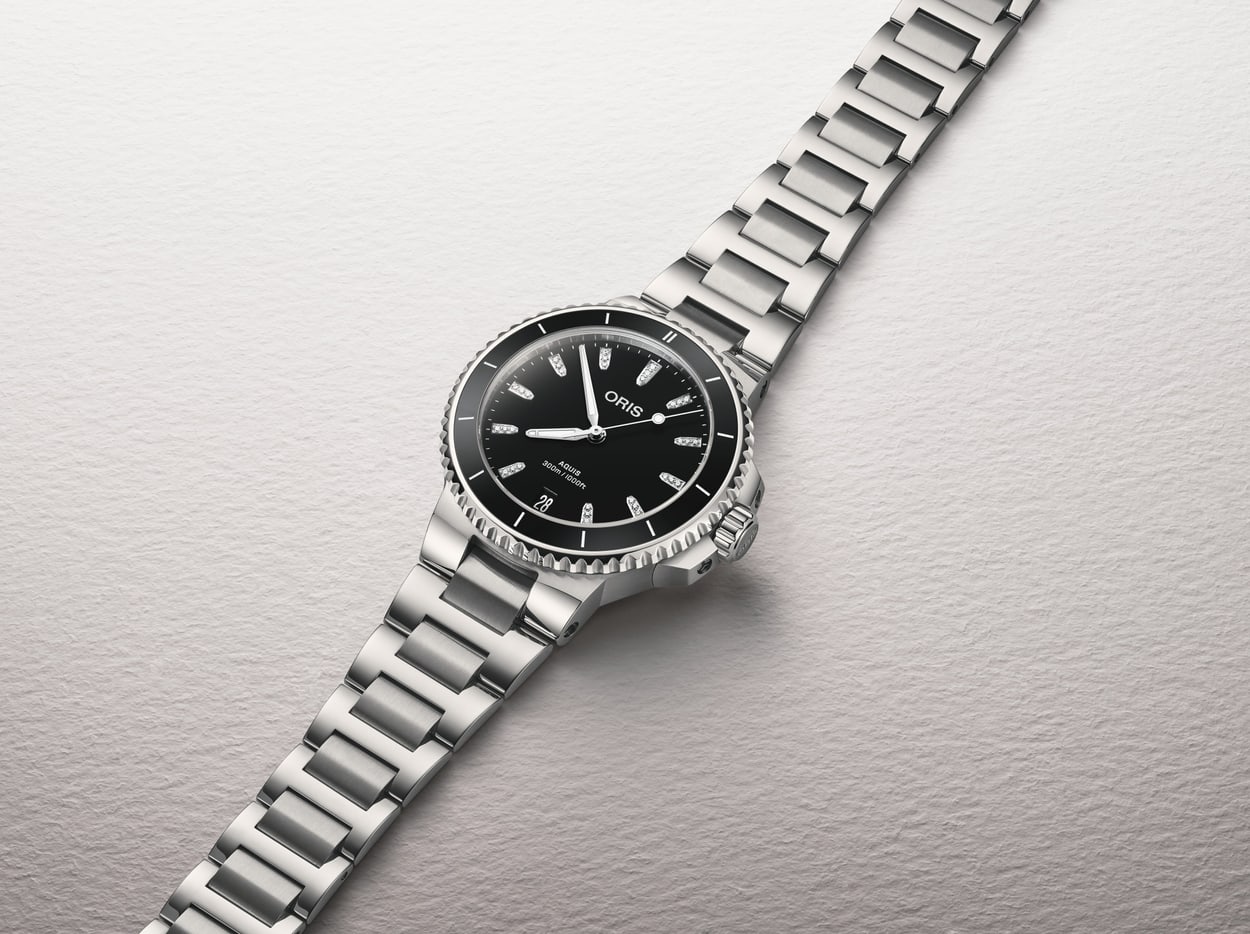 Oris Aquis Date Diamonds Automatic Watch 01 733 7792 4194-07 8 19 05P