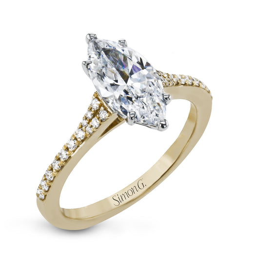 marquise-cut-engagement-ring-in-18k-gold-with-diamonds