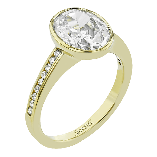 oval-cut-bezel-engagement-ring-in-18k-gold-with-diamonds
