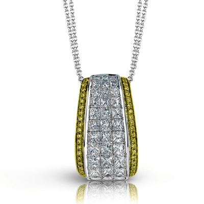 Pendant Necklace in 18k Gold with Diamonds