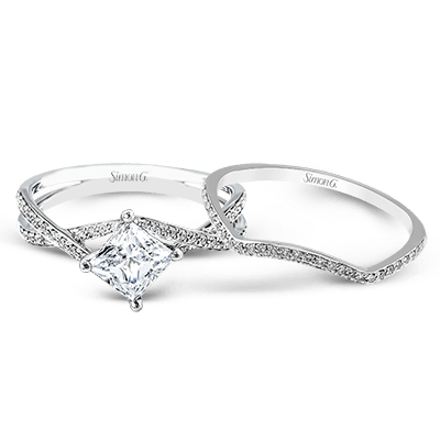princess-cut-criss-cross-engagement-ring-in-18k-gold-with-diamonds