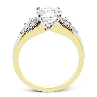 round-cut-engagement-ring-in-18k-gold-with-diamonds