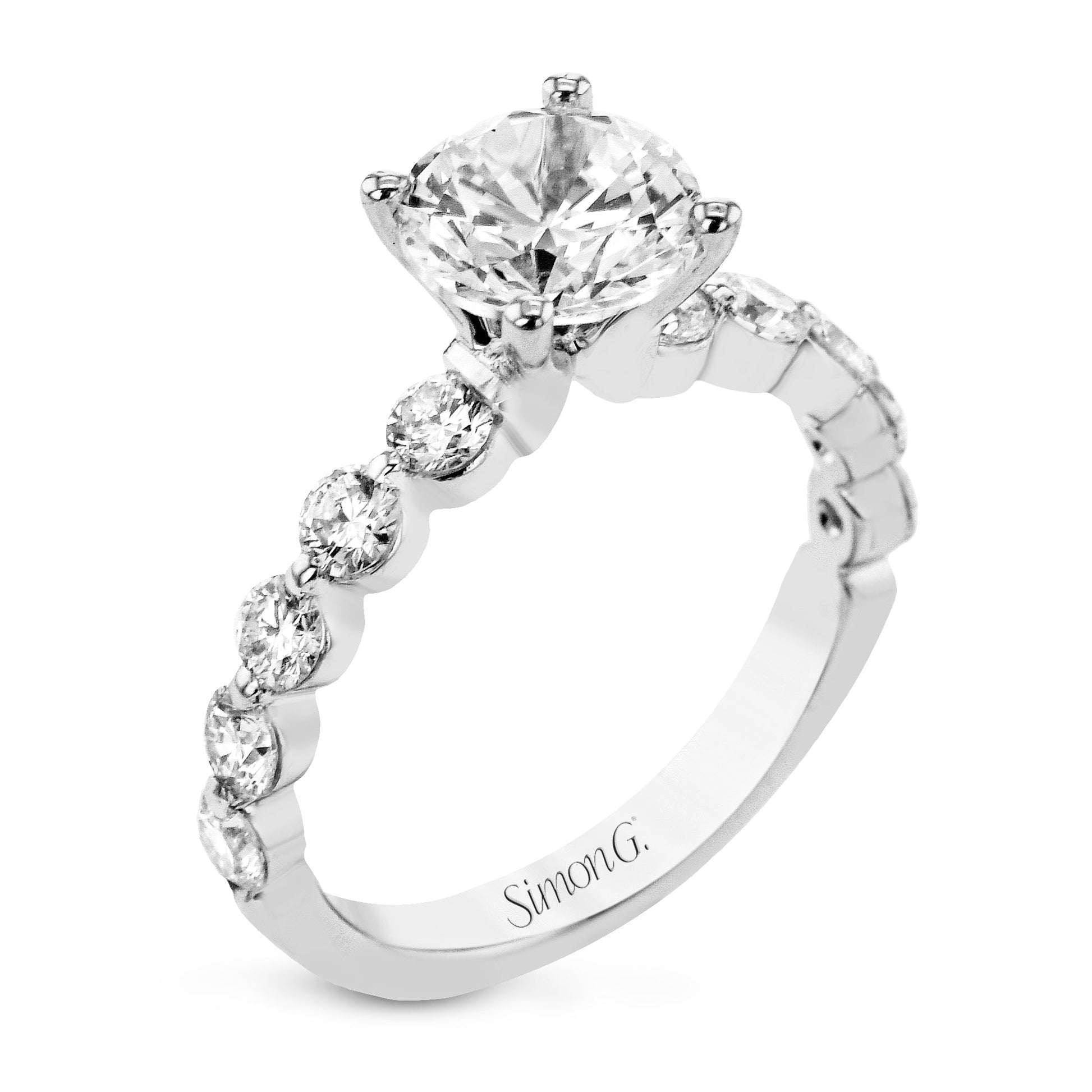 round-cut-engagement-ring-in-18k-gold-with-diamonds