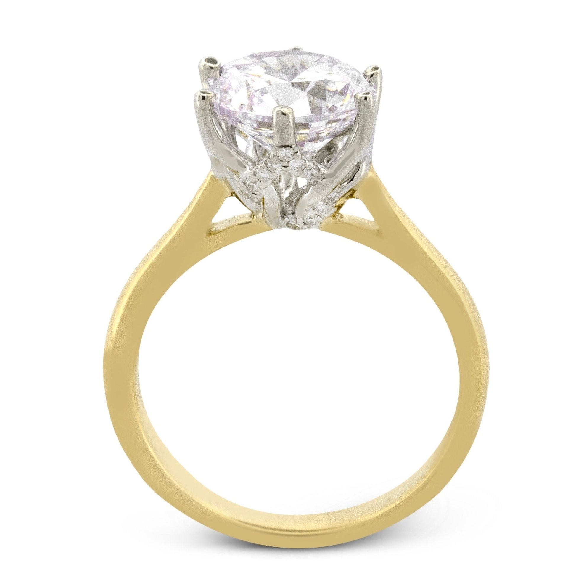 round-cut-engagement-ring-in-18k-gold-with-diamonds