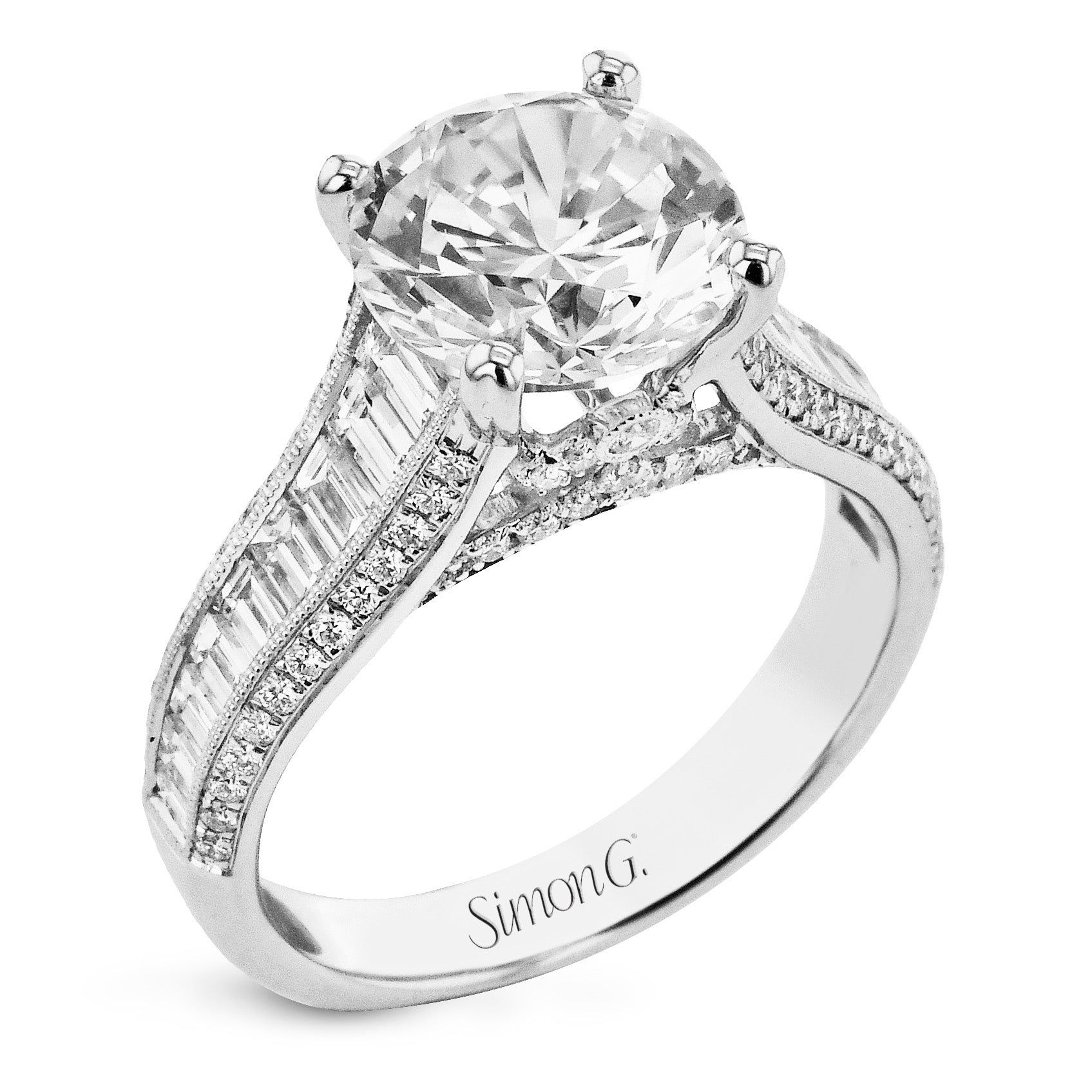 round-cut-engagement-ring-in-18k-gold-with-diamonds
