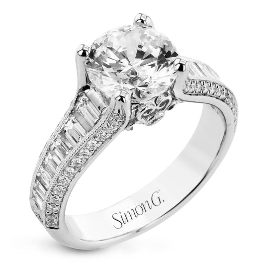 round-cut-engagement-ring-in-18k-gold-with-diamonds