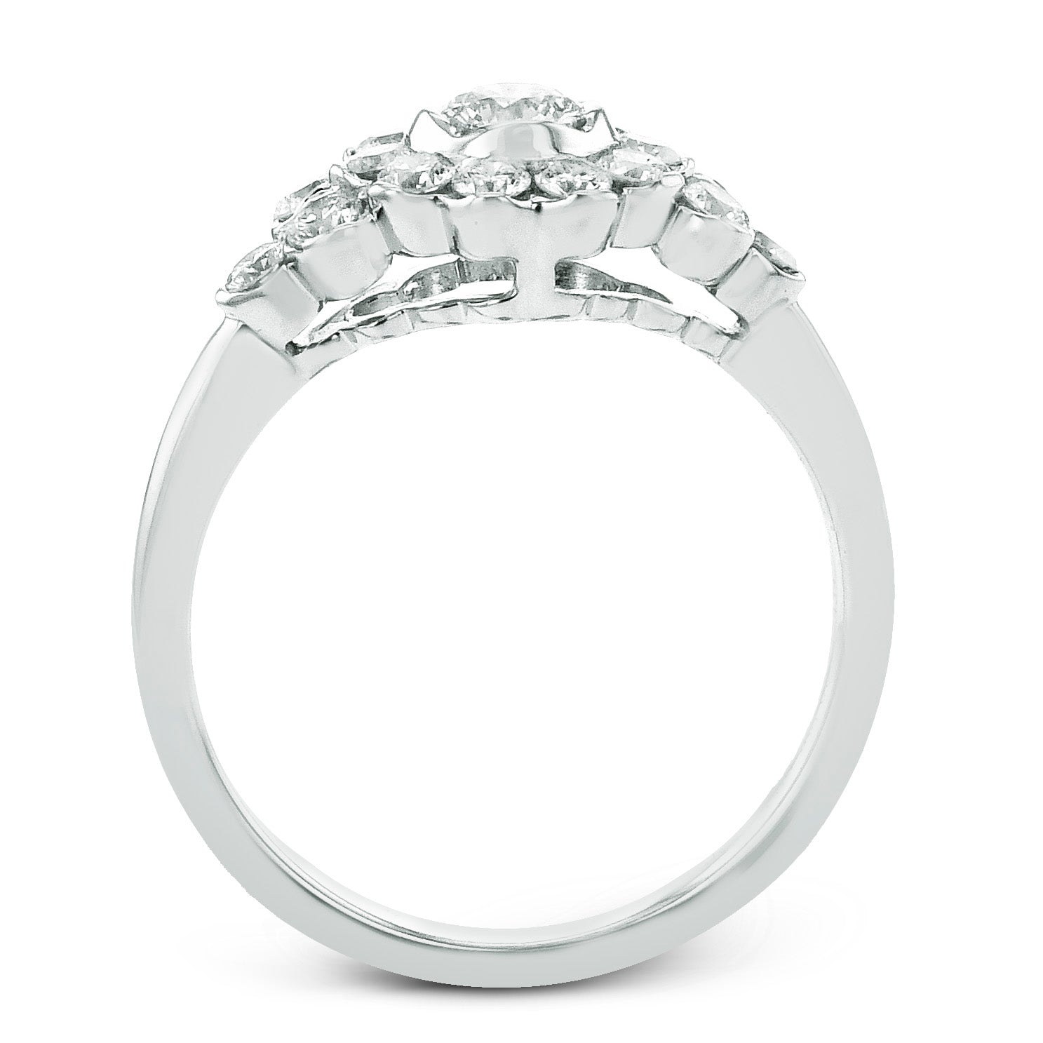 round-cut-halo-engagement-ring-in-18k-gold-with-diamonds