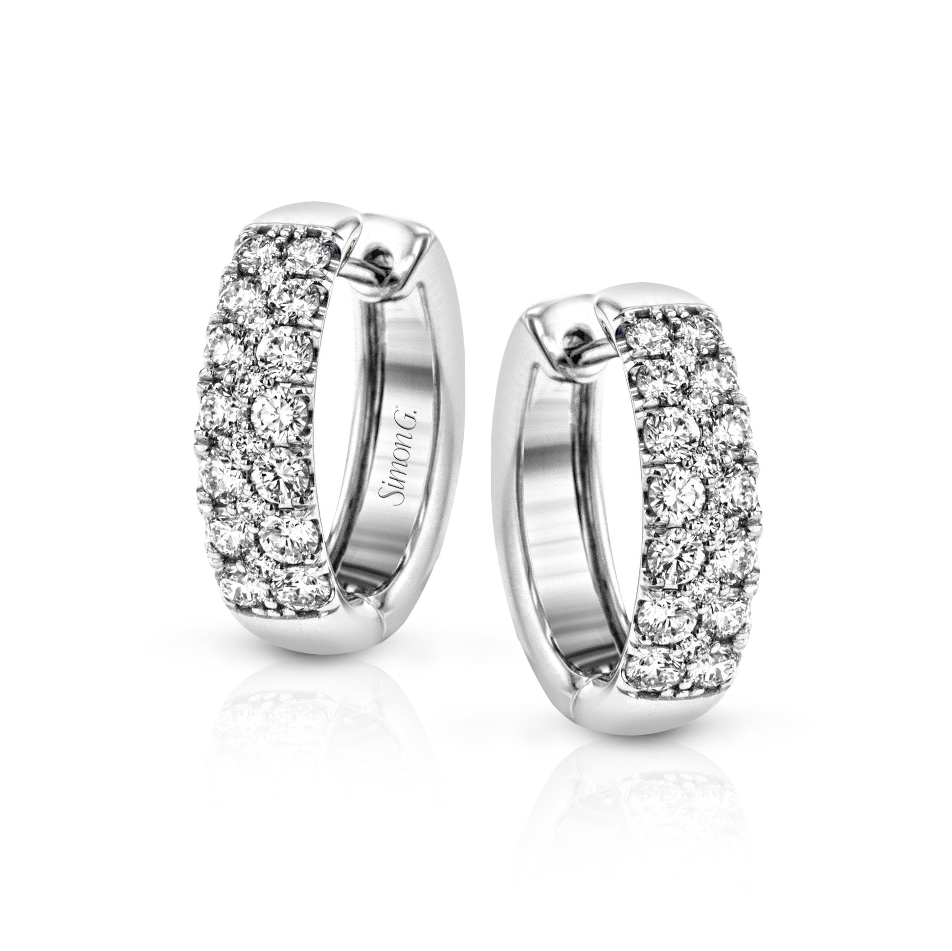 simon-set-huggie-hoop-earrings-in-18k-gold-with-diamonds LE4390