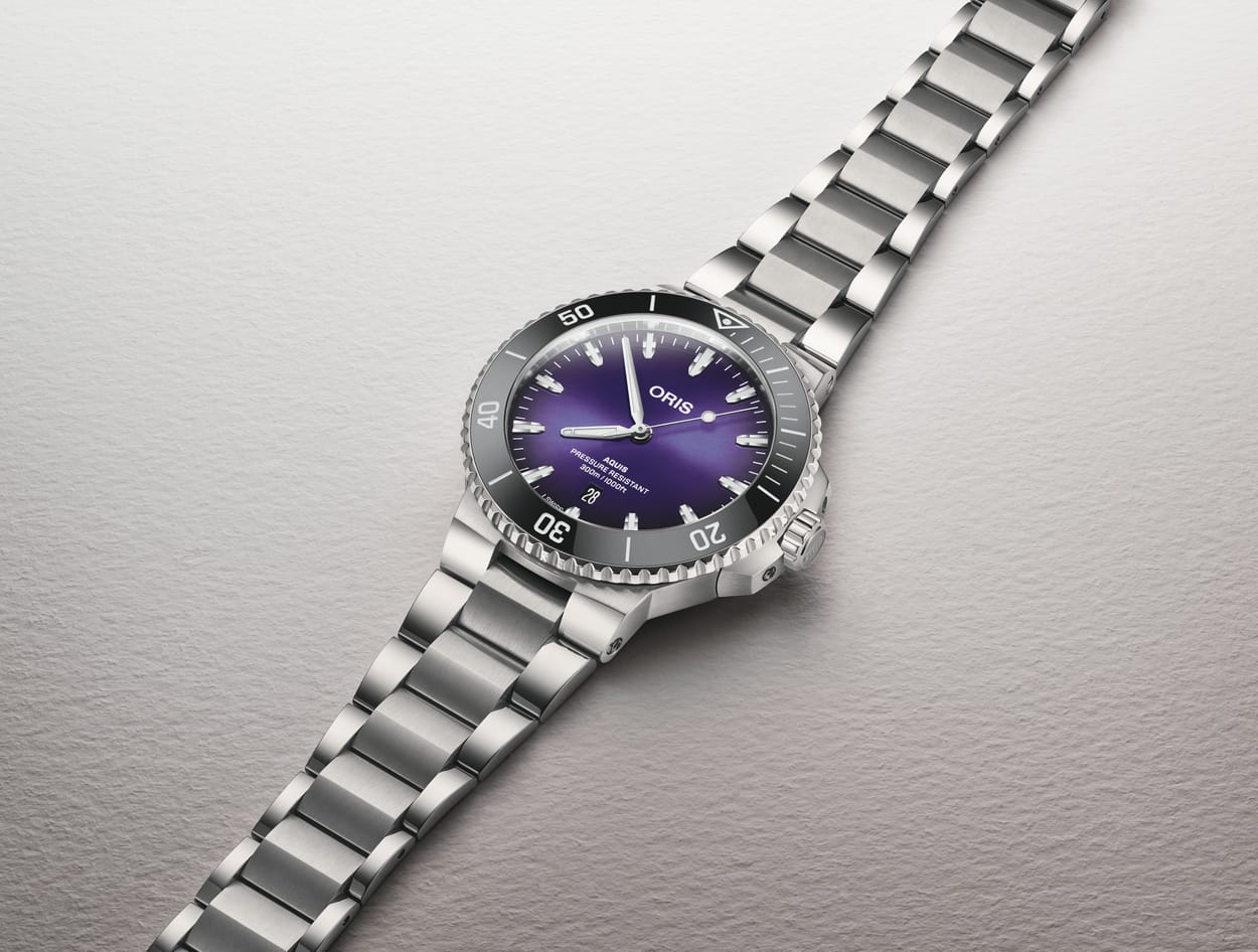 Oris Aquis Date Taste of Summer Automatic Watch 01 733 7789 4158-07 8 23 04PEB