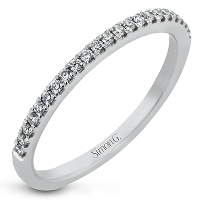 Wedding Band in 18k Gold with Diamonds
