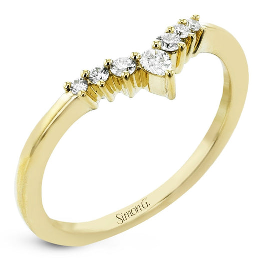Wedding Band in 18k Gold with Diamonds