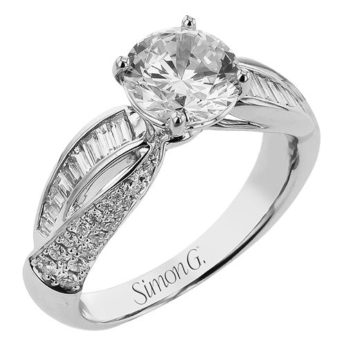 Round-Cut Split-Shank Engagement Ring In 18k Gold With Diamonds LR3182