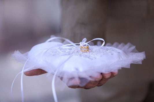 WHEN DID MEN START WEARING WEDDING RINGS - TRADITIONS TO LEARN