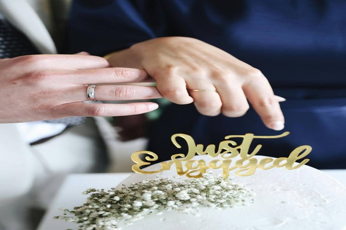 2024 GUIDE ON PICKING OUT THE RIGHT ENGAGEMENT RING FOR YOUR PARTNER