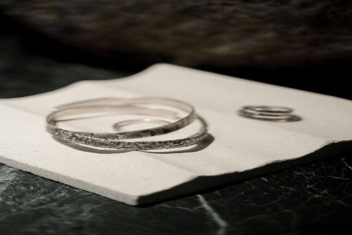 5 ESSENTIAL WAYS FOR PREVENTING TARNISH ON SILVER JEWELRY PIECES