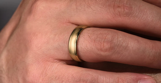 What You Need to Know Before Buying Gold Wedding Bands for Men