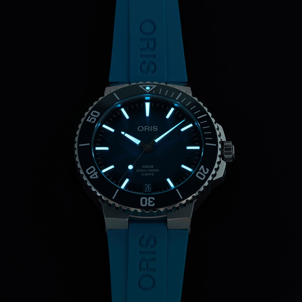 Oris Aquis Date Calibre 400 Automatic Watch 01 400 7790 4135-07 4 23 45EB