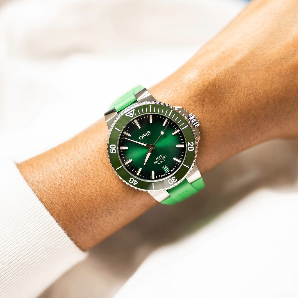 Oris Aquis Date Calibre 400 Automatic Watch 01 400 7790 4157-07 4 23 47EB